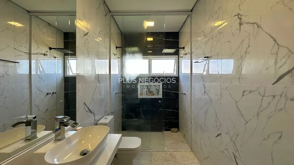 Casa, 3 quartos, 330 m² - Foto 12