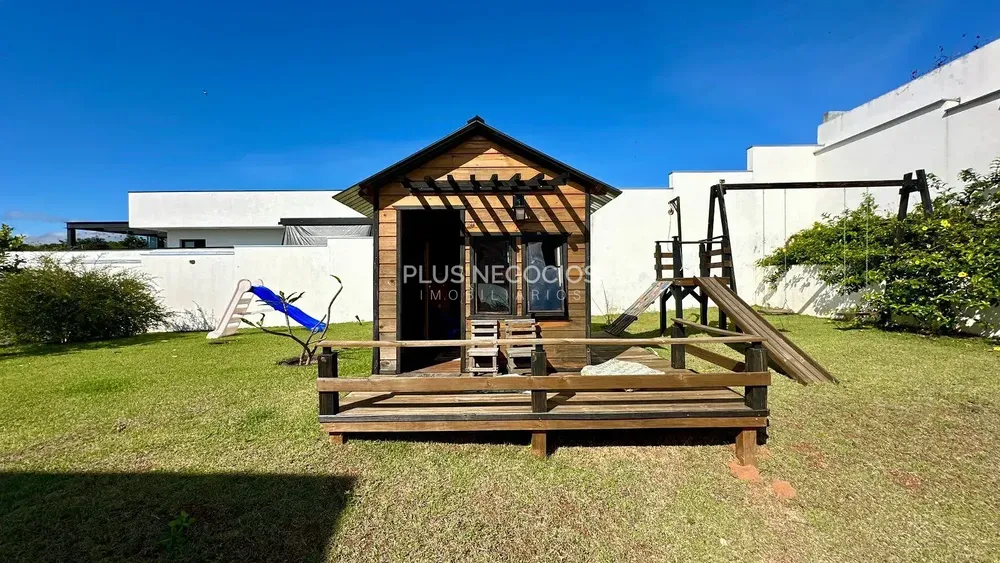 Casa, 3 quartos, 330 m² - Foto 2