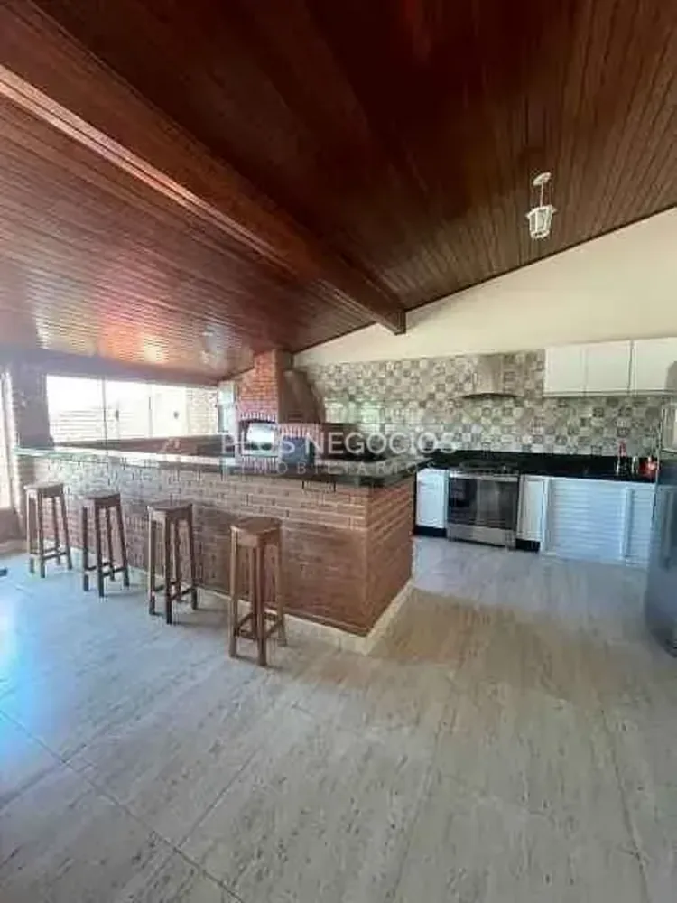 Chácara, 4 quartos, 1000 m² - Foto 1