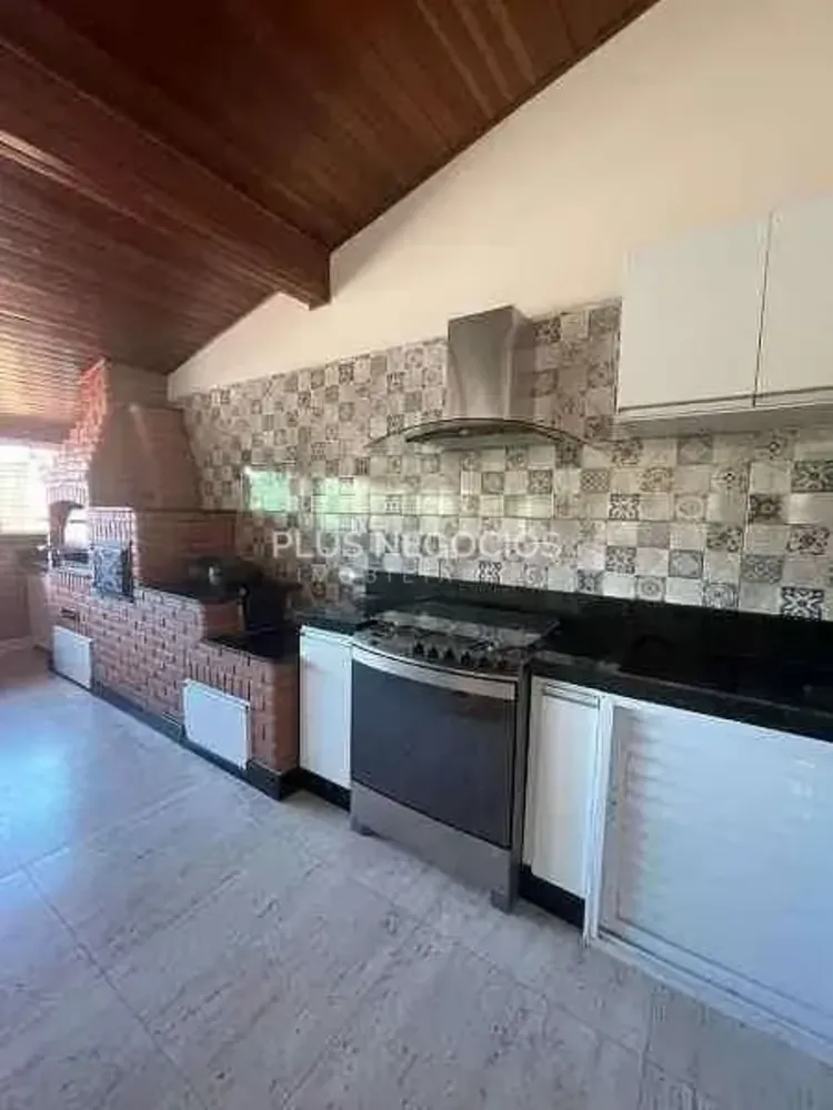 Chácara, 4 quartos, 1000 m² - Foto 4