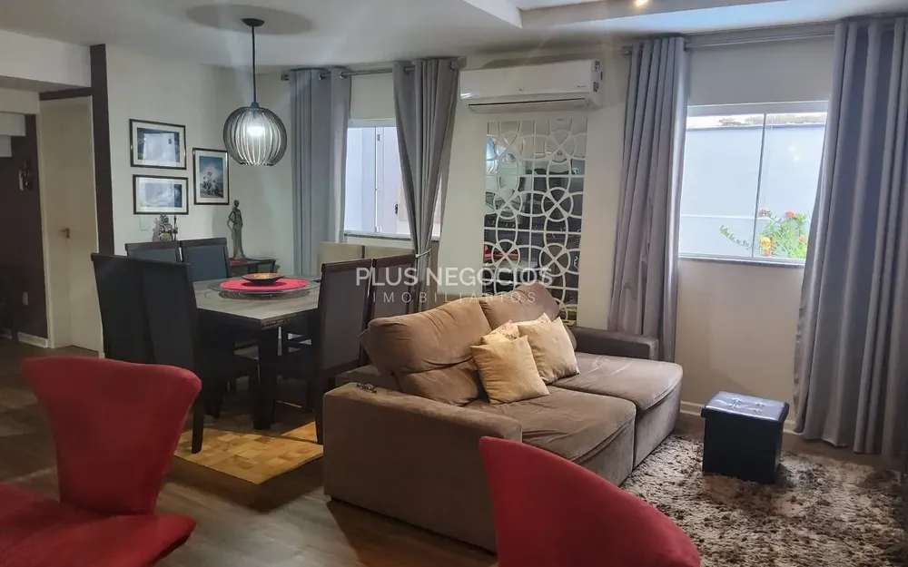 Casa, 3 quartos, 186 m² - Foto 1
