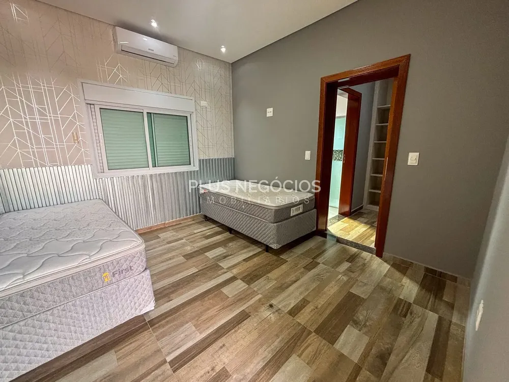 Casa, 4 quartos, 360 m² - Foto 3