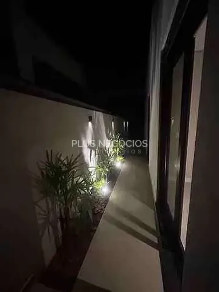 Casa, 3 quartos, 250 m² - Foto 2