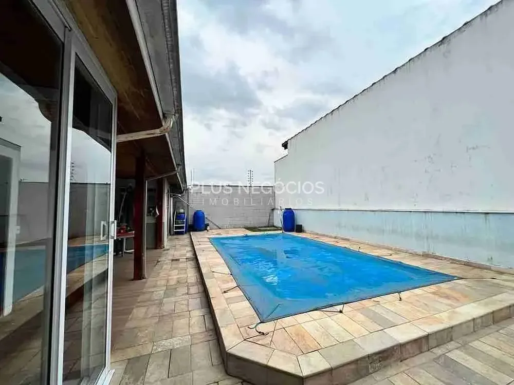 Casa, 3 quartos, 190 m² - Foto 1