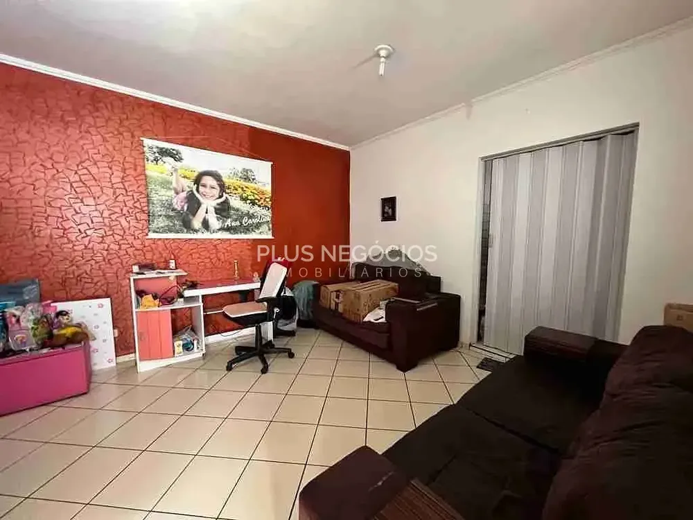 Casa, 3 quartos, 190 m² - Foto 2