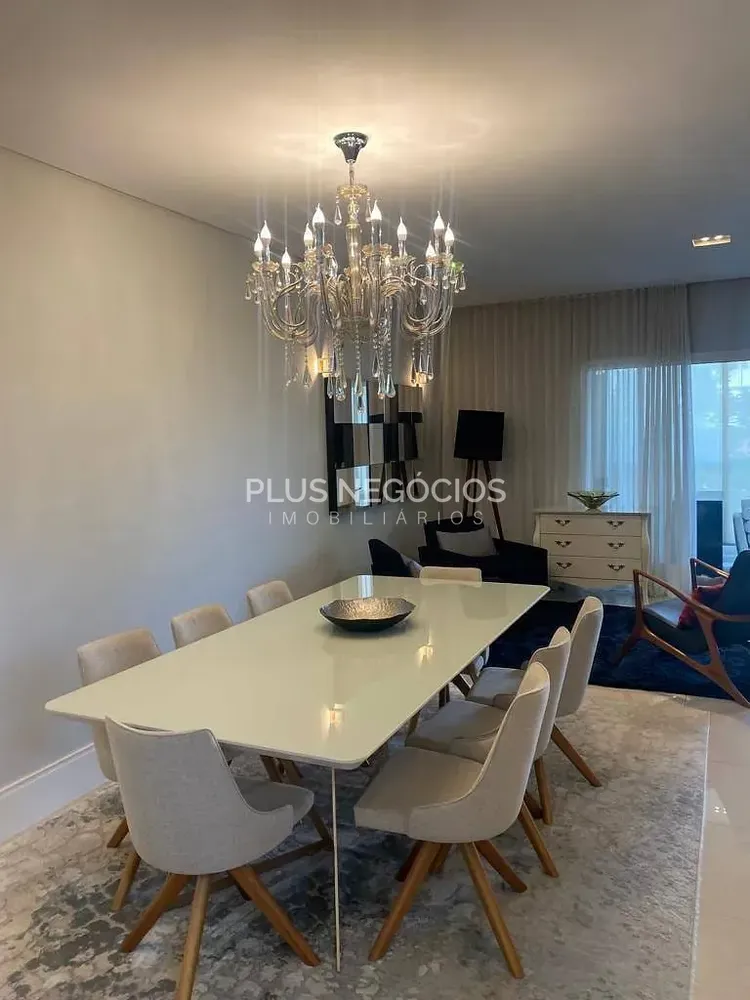 Apartamento, 4 quartos, 196 m² - Foto 1