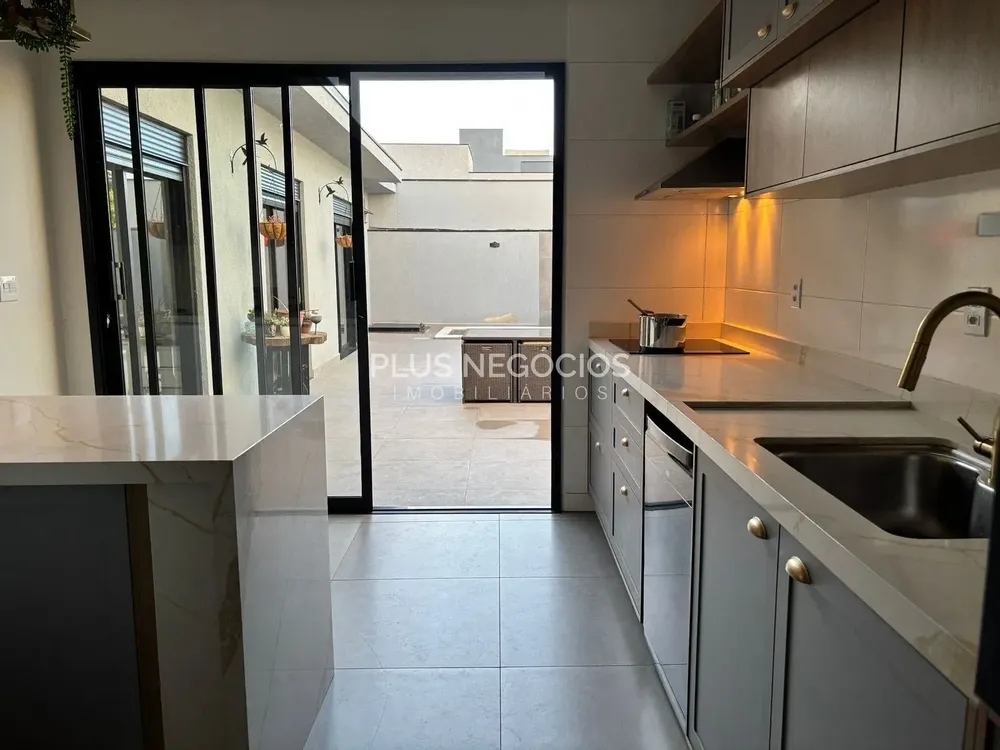 Casa, 3 quartos, 275 m² - Foto 9