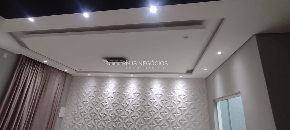 Casa à venda com 3 quartos, 168m² - Foto 2