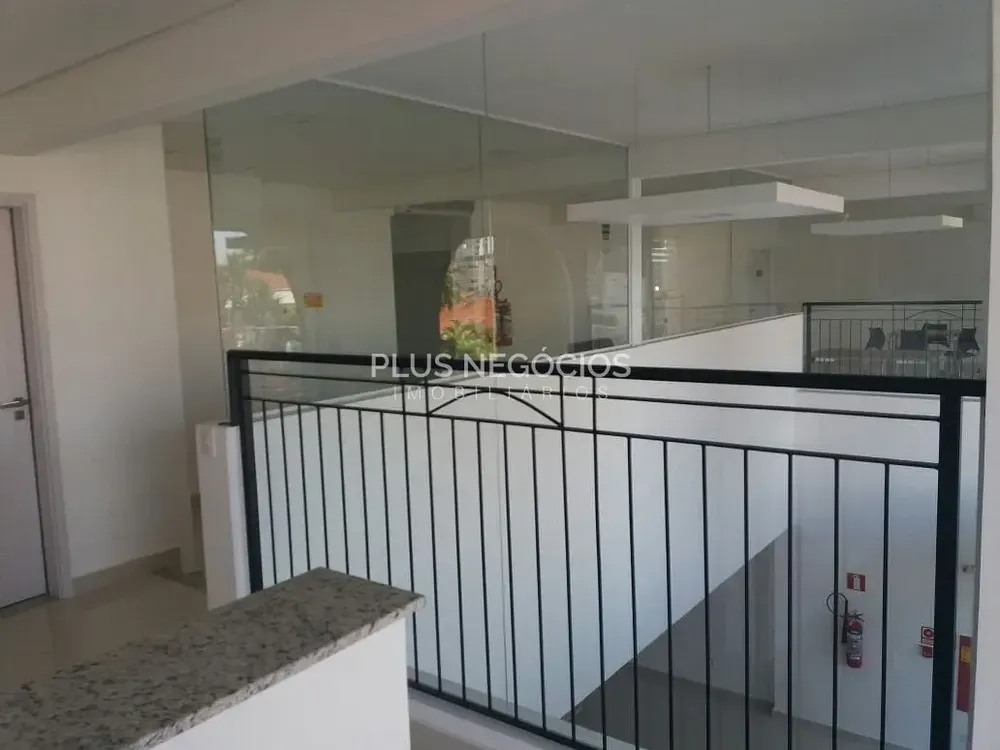 Cobertura, 3 quartos, 185 m² - Foto 2