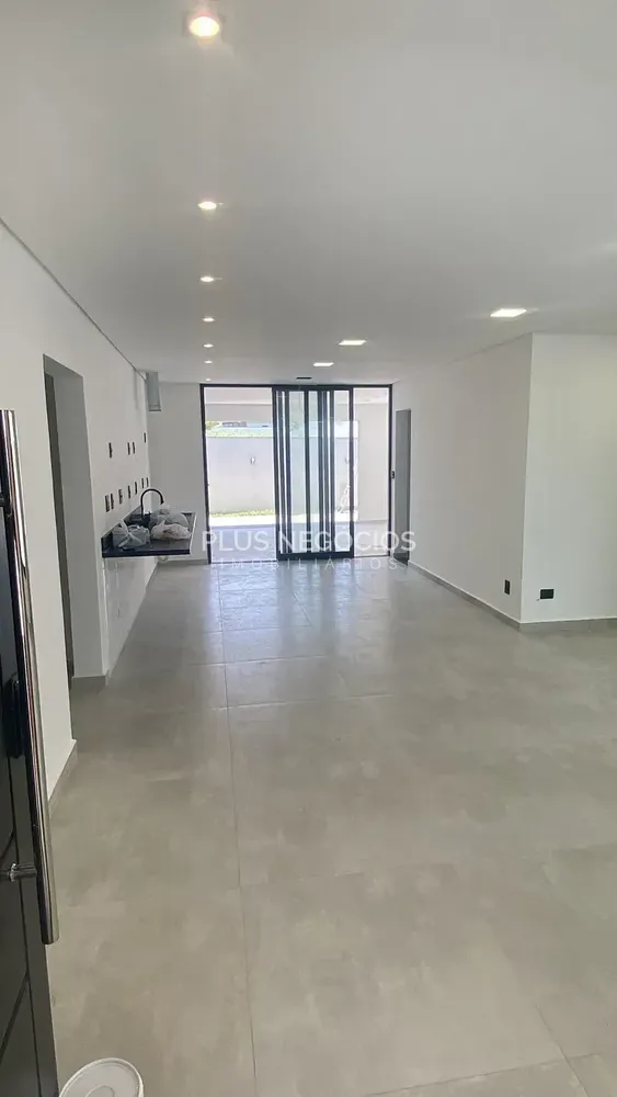 Casa, 3 quartos, 290 m² - Foto 3
