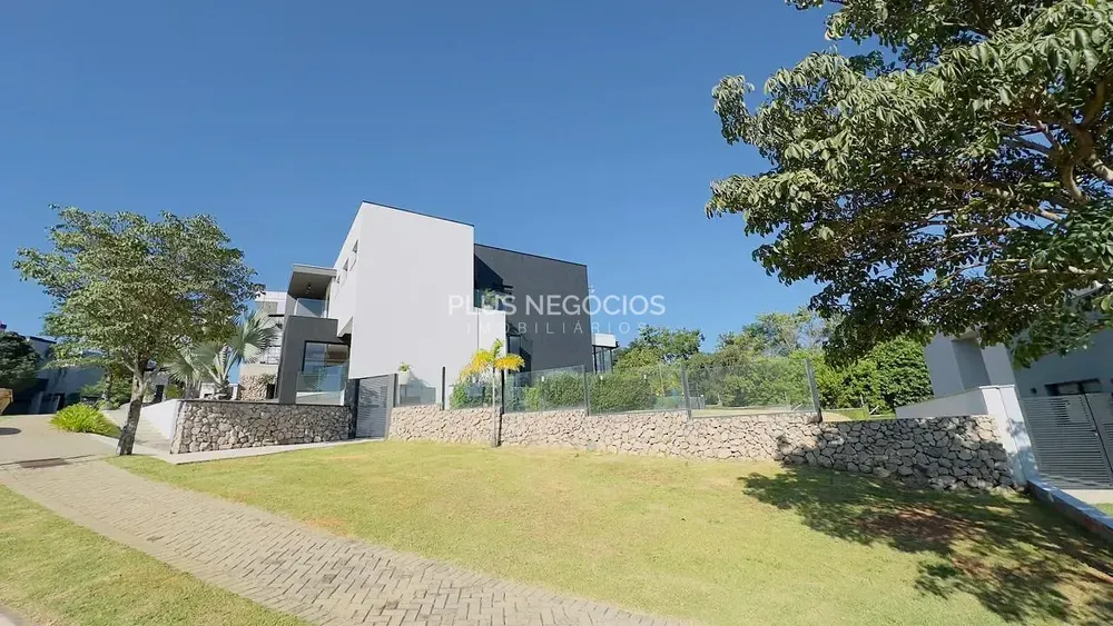 Casa, 3 quartos, 402 m² - Foto 2