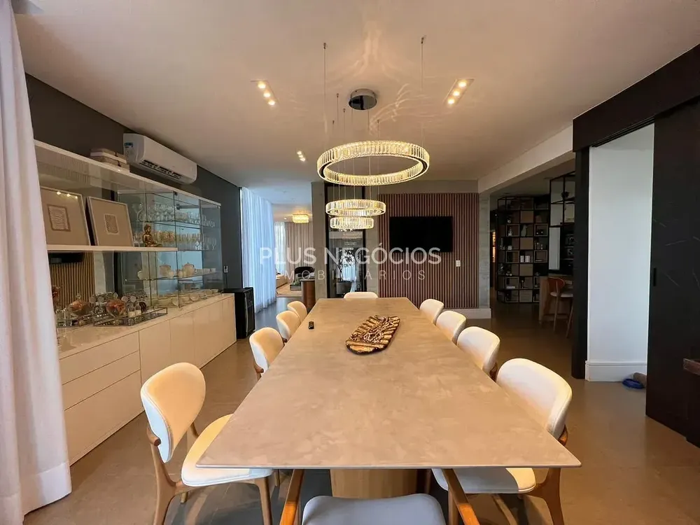Casa, 3 quartos, 402 m² - Foto 8