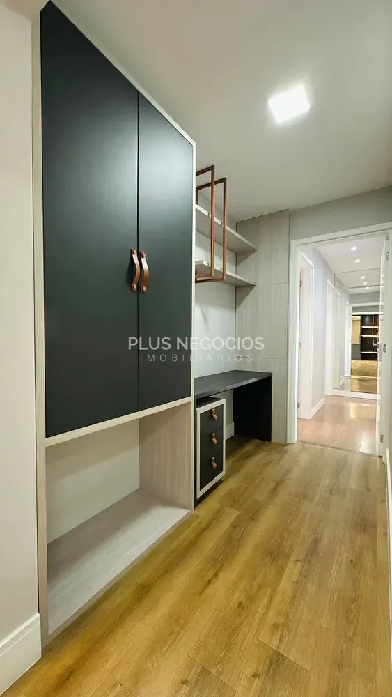 Apartamento, 3 quartos, 130 m² - Foto 3