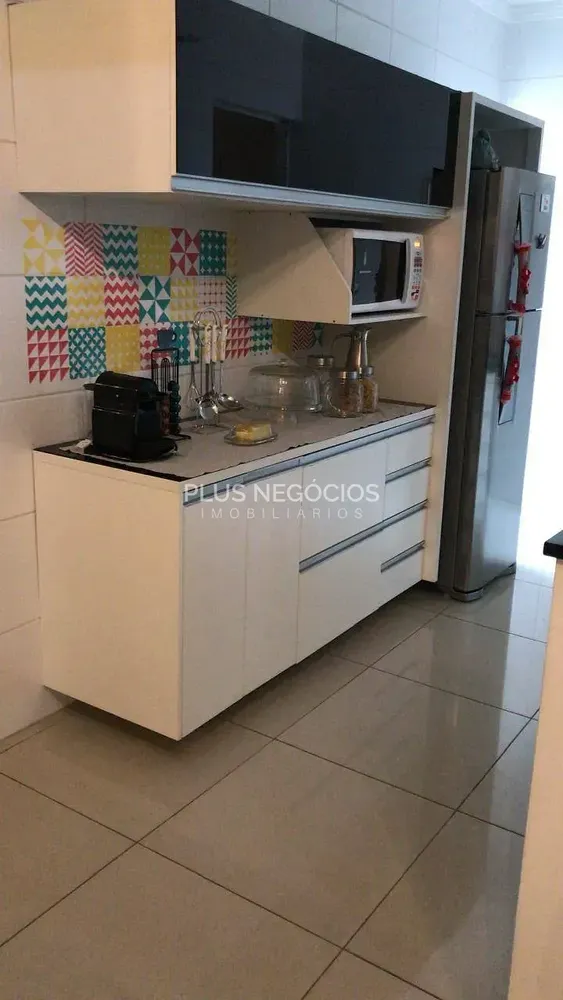 Casa, 3 quartos, 145 m² - Foto 2