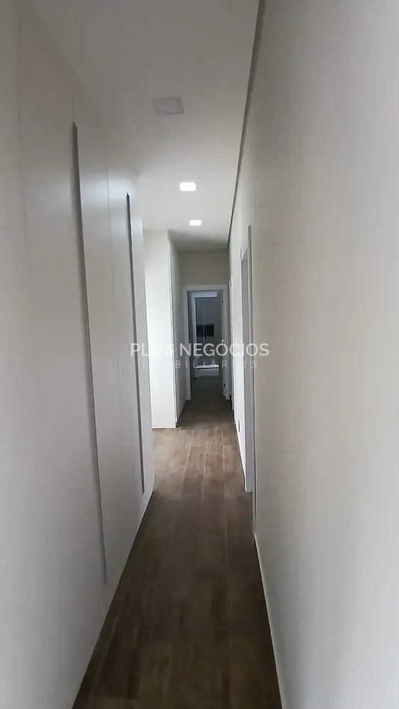 Casa, 4 quartos, 260 m² - Foto 4