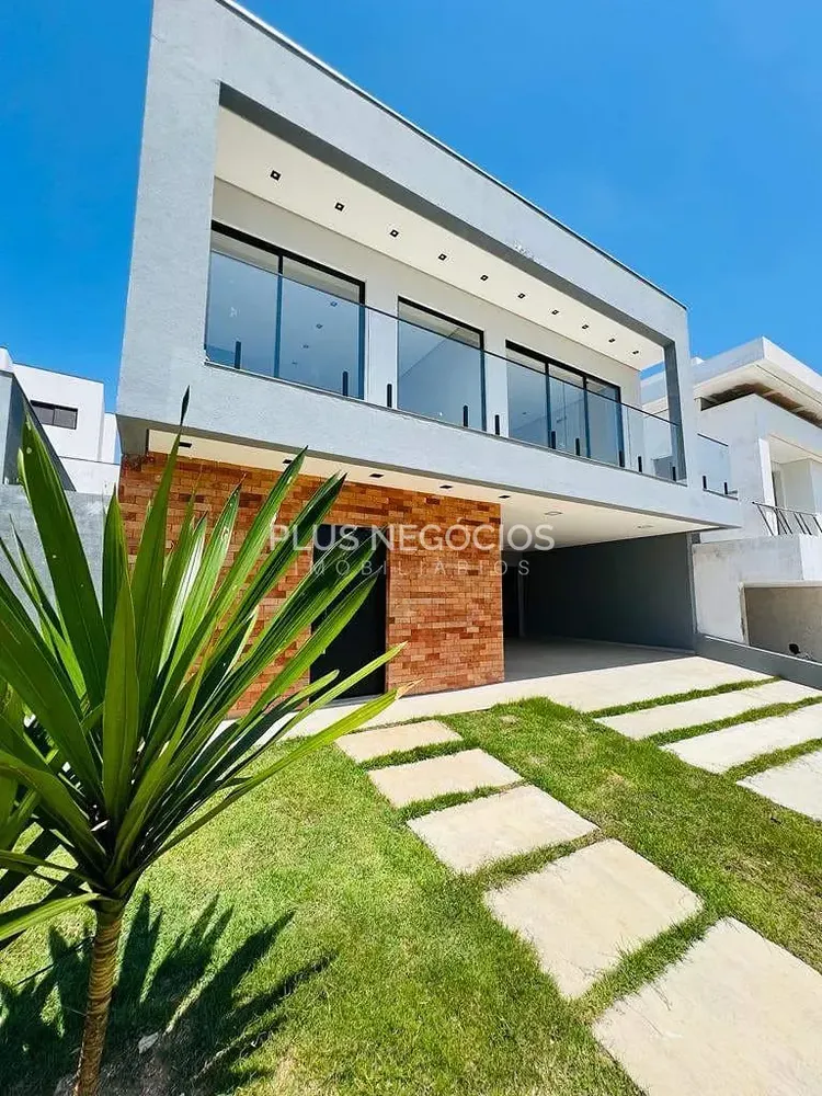 Casa, 3 quartos, 202 m² - Foto 1
