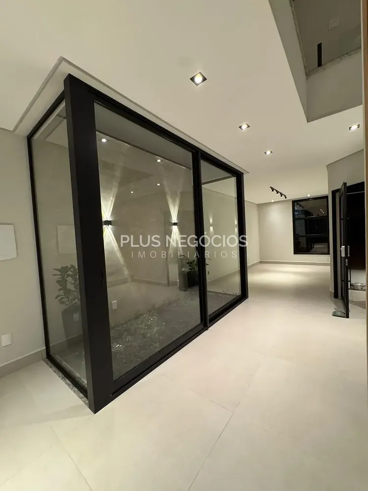 Casa, 3 quartos, 208 m² - Foto 4