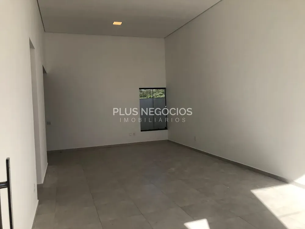 Casa, 3 quartos, 220 m² - Foto 1