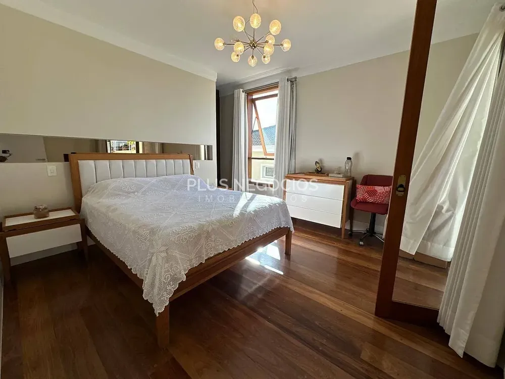 Casa, 3 quartos, 337 m² - Foto 6