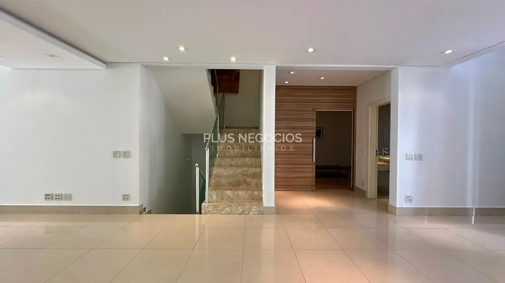 Casa, 4 quartos, 441 m² - Foto 2
