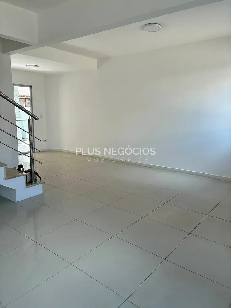 Casa, 3 quartos, 96 m² - Foto 1