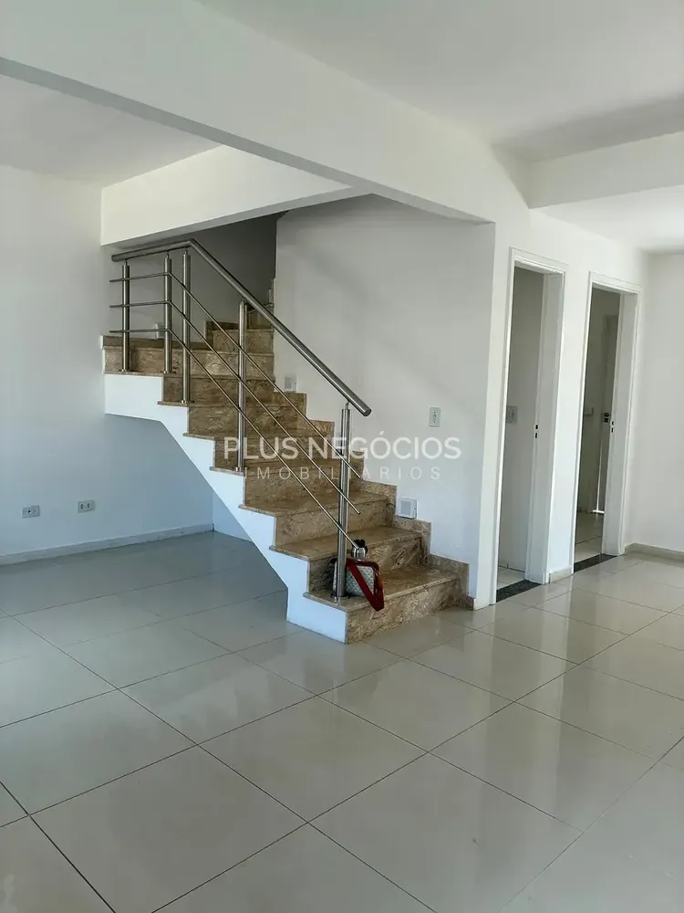 Casa, 3 quartos, 96 m² - Foto 2