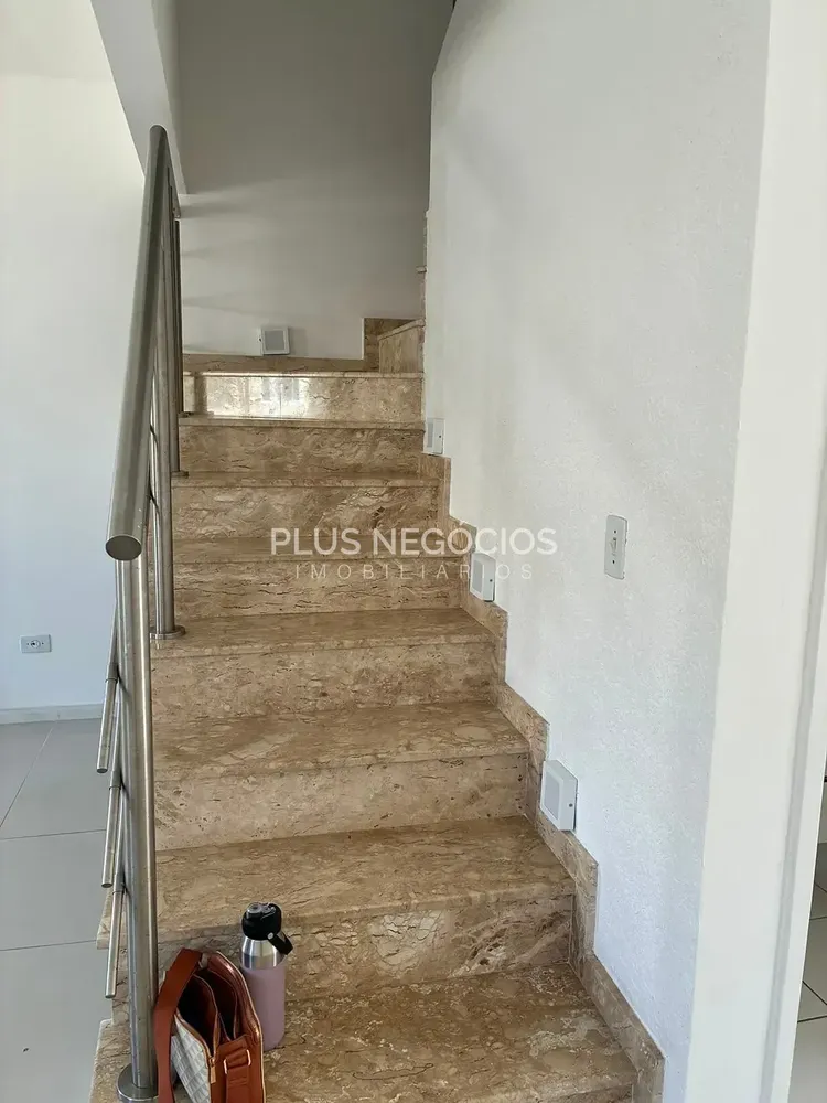 Casa, 3 quartos, 96 m² - Foto 4