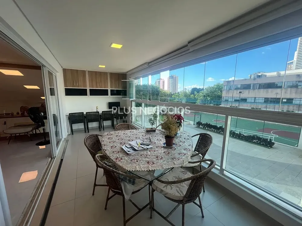 Apartamento, 3 quartos, 151 m² - Foto 2