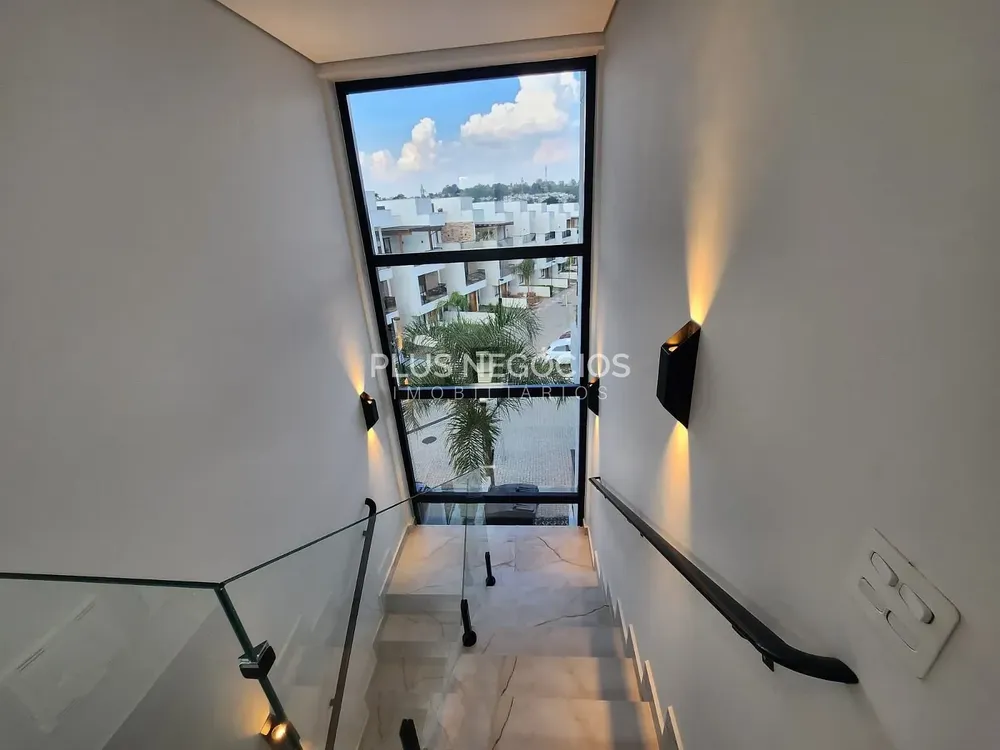 Casa, 3 quartos, 146 m² - Foto 1