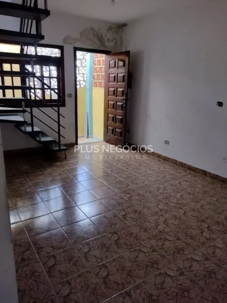 Casa, 5 quartos, 80 m² - Foto 1