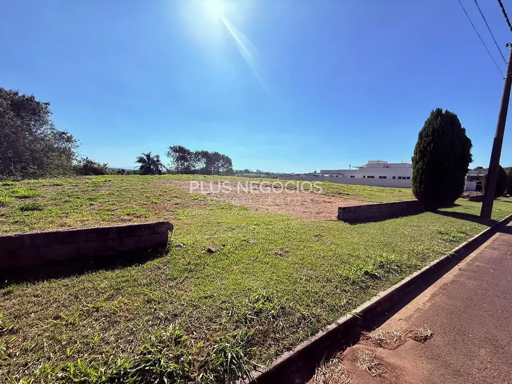 Terreno, 1018 m² - Foto 2
