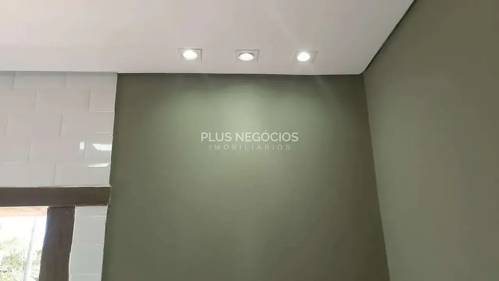 Casa, 3 quartos, 242 m² - Foto 3