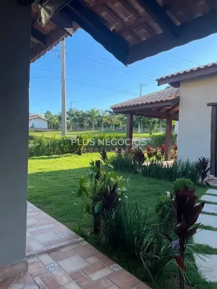 Casa, 3 quartos, 242 m² - Foto 1