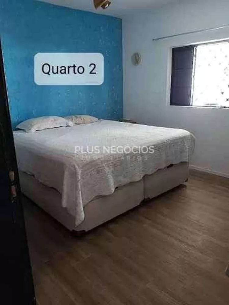 Casa à venda com 3 quartos, 234m² - Foto 4