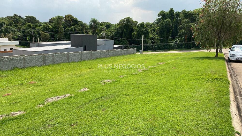 Terreno, 1057 m² - Foto 1