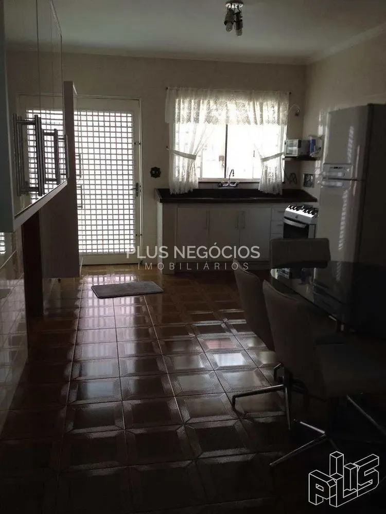 Casa, 3 quartos, 174 m² - Foto 3