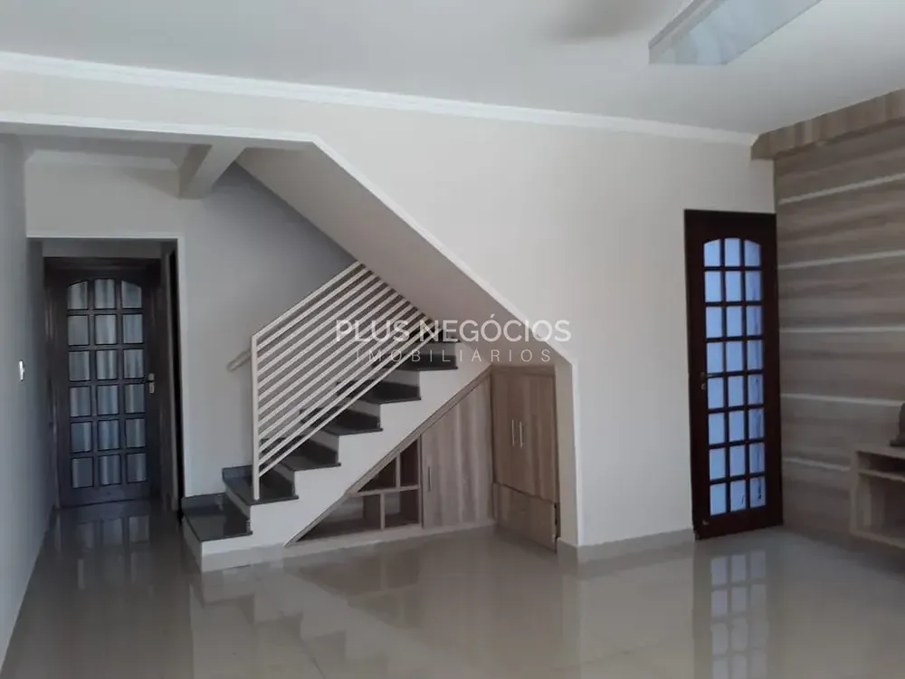 Casa, 3 quartos, 153 m² - Foto 1