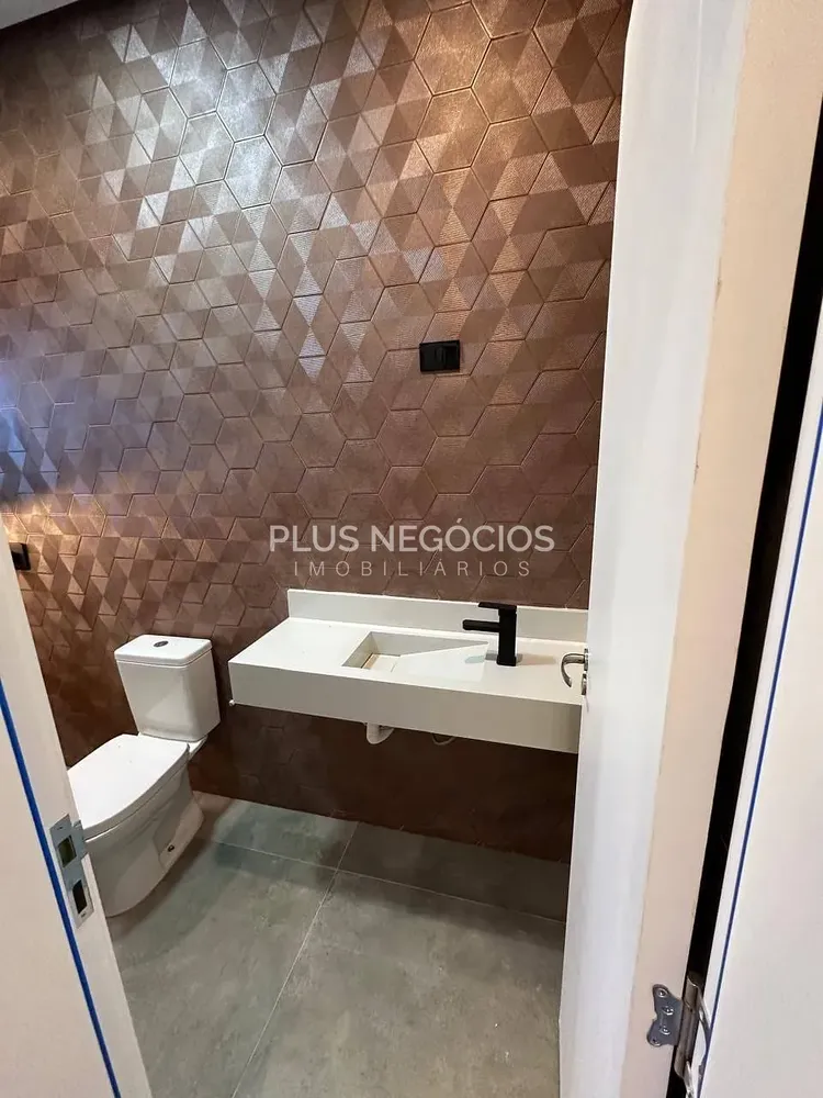 Casa, 3 quartos, 235 m² - Foto 2