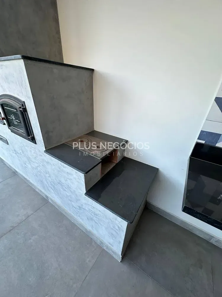 Casa, 3 quartos, 235 m² - Foto 4