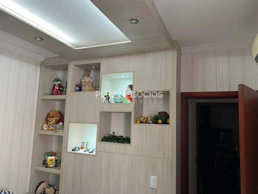 Casa, 3 quartos, 245 m² - Foto 5