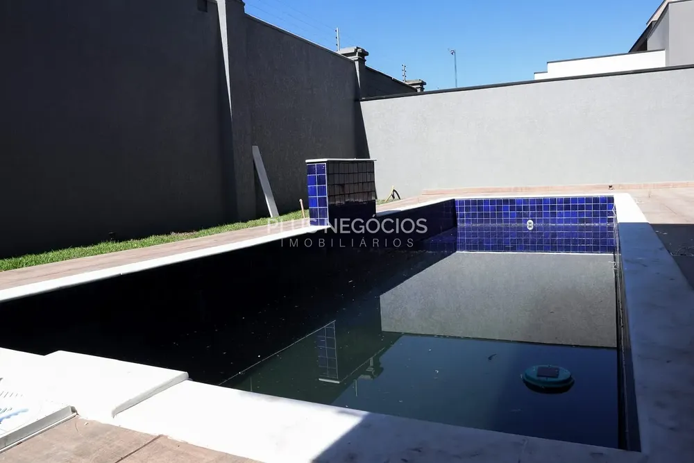 Casa, 3 quartos, 223 m² - Foto 1