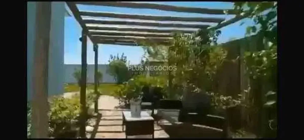 Casa, 3 quartos, 223 m² - Foto 1