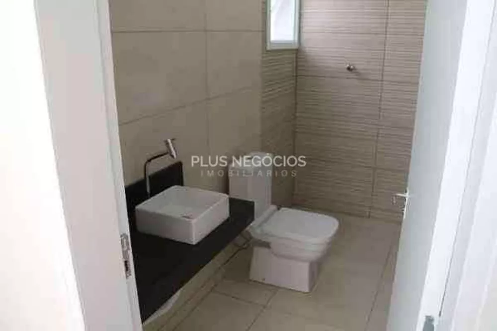 Casa à venda com 2 quartos, 82m² - Foto 2