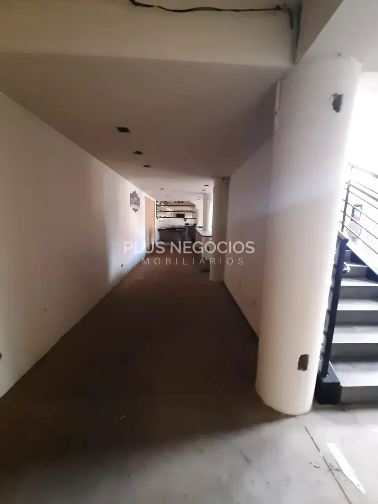 Casa, 1 quarto, 377 m² - Foto 3