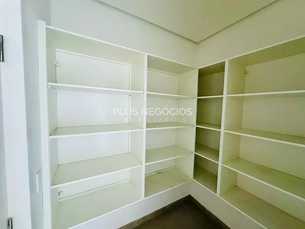 Casa, 4 quartos, 300 m² - Foto 12