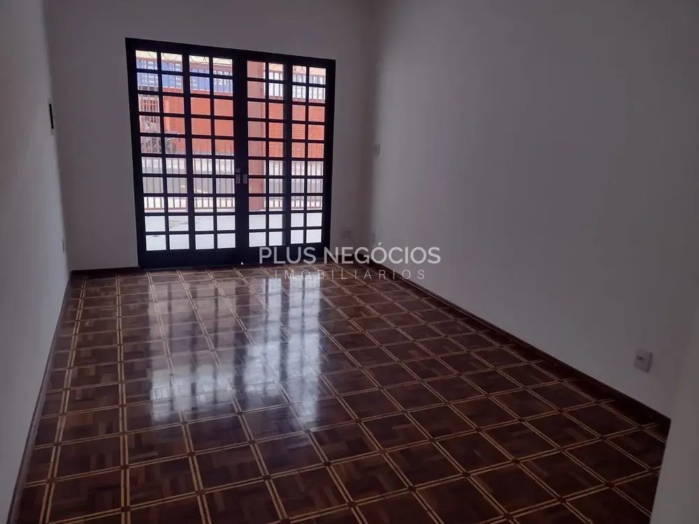 Casa, 3 quartos, 274 m² - Foto 4