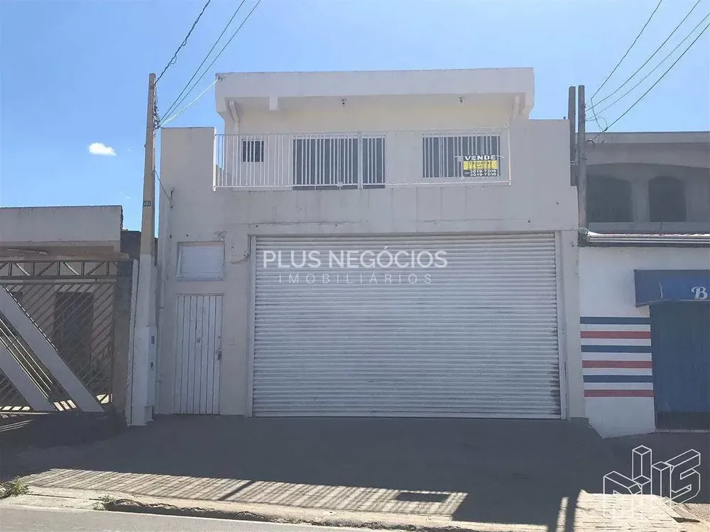 Casa, 3 quartos, 255 m² - Foto 1
