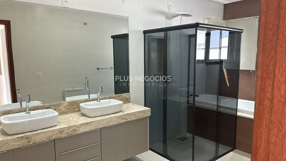 Casa, 3 quartos, 294 m² - Foto 3