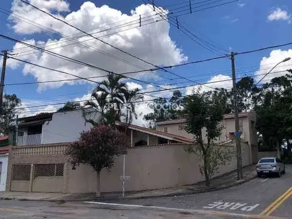 Casa, 3 quartos, 300 m² - Foto 2