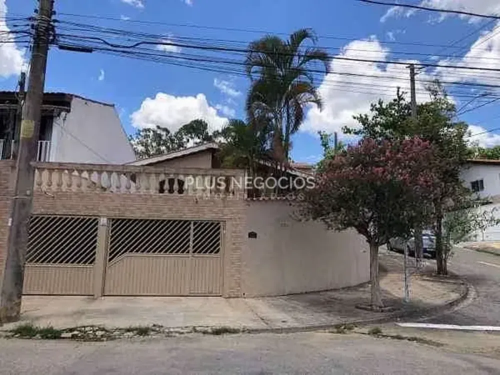 Casa, 3 quartos, 300 m² - Foto 1